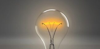 Intervenções da E-Redes deixam zonas de Oeiras sem eletricidade no domingo e-redes